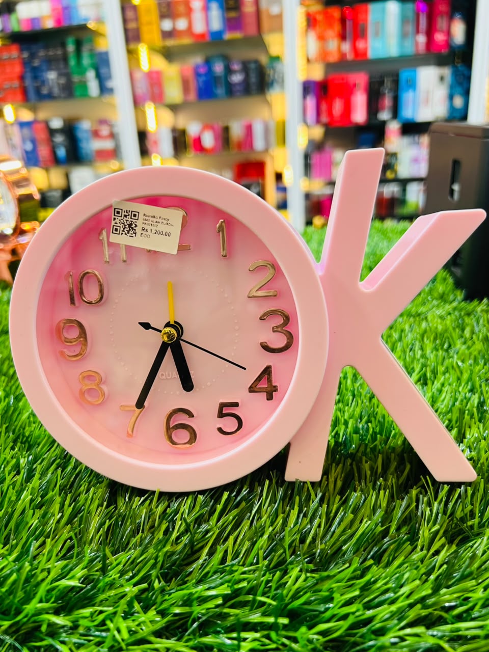 6040 ALAM CLOCK - Rasmika Fancy Sri Lanka