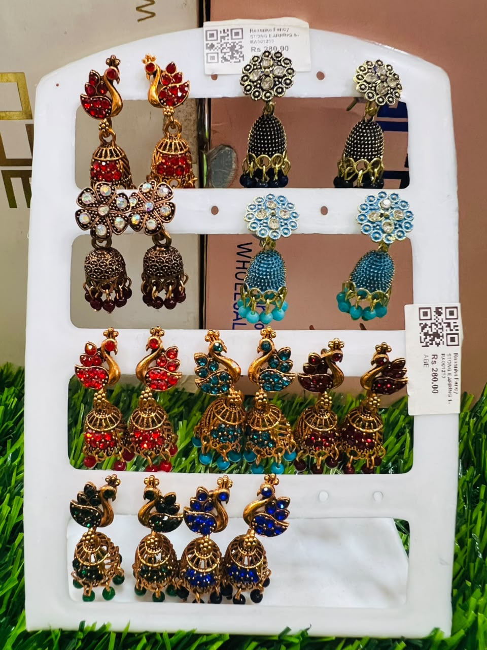 STONG EARRING 166 - Rasmika Fancy