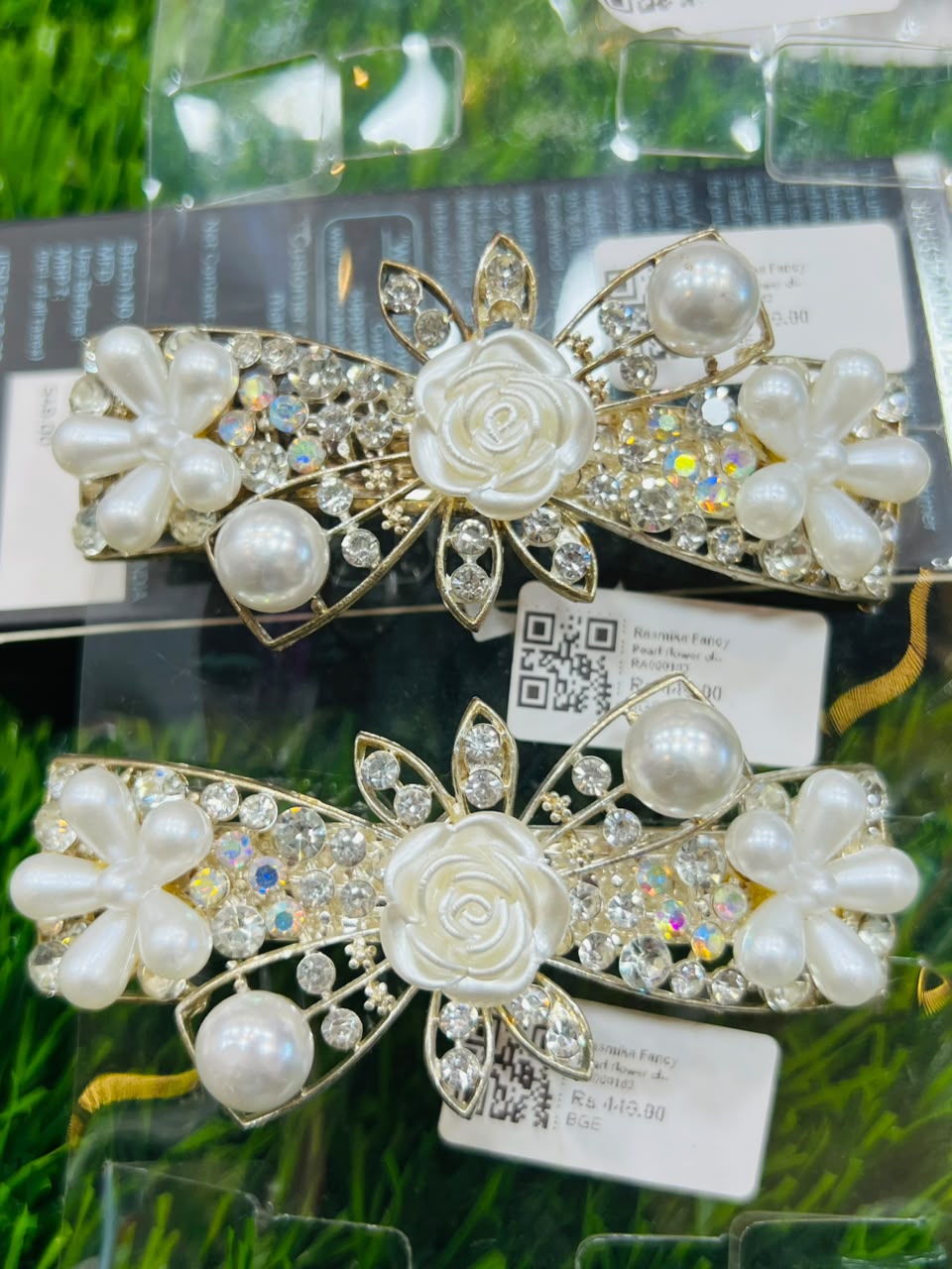 PEARL FLOWER CLIP BIG - Rasmika Fancy Sri Lanka