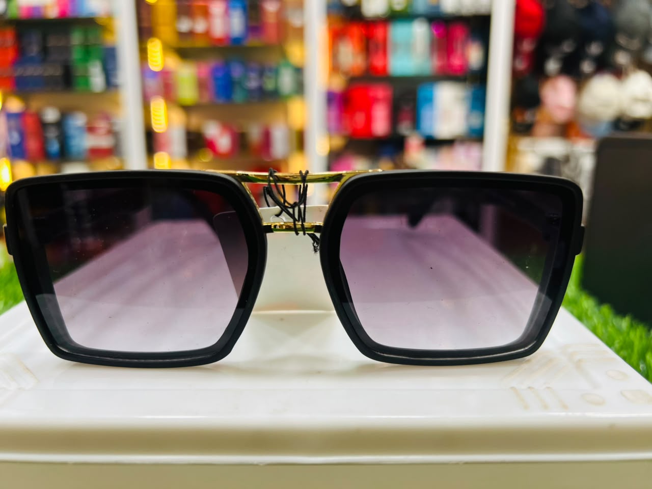 SS325-SUNGLASS View 3