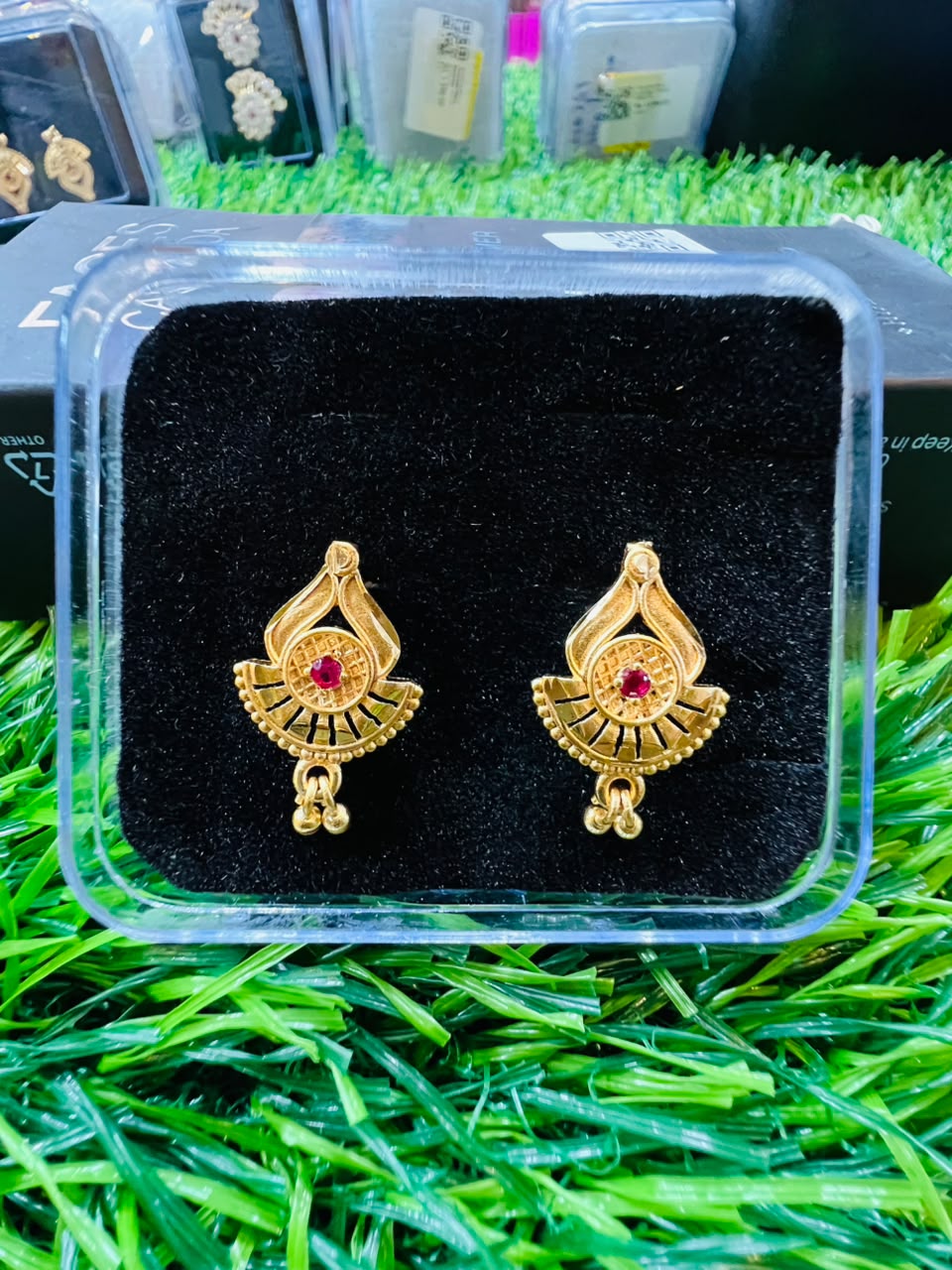 EARRING VI/INDIA - Rasmika Fancy