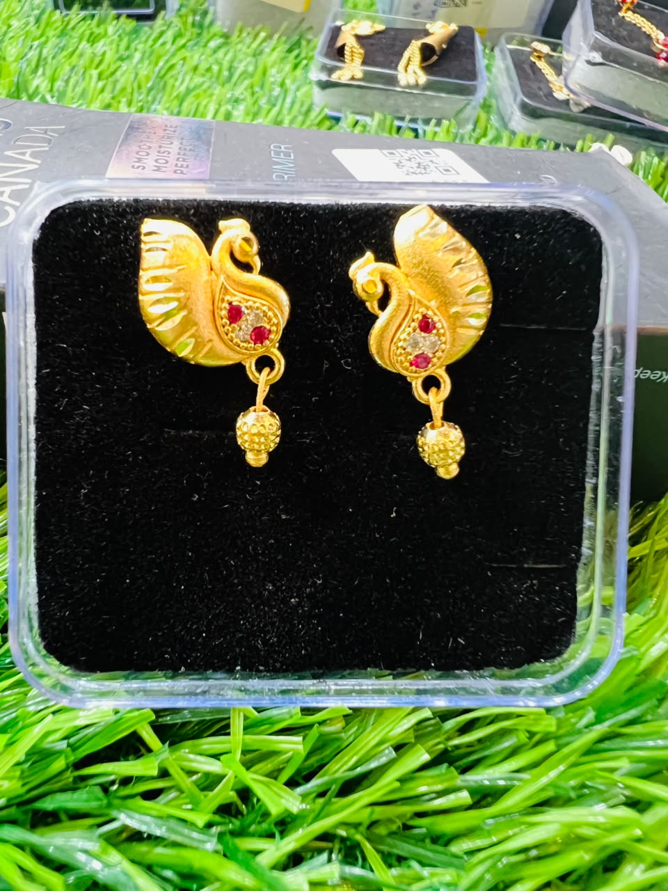 EARRING VI/INDIA/400 View 3