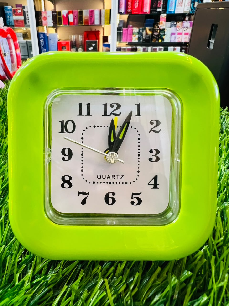 ALARAM MINI CLOCK View 2