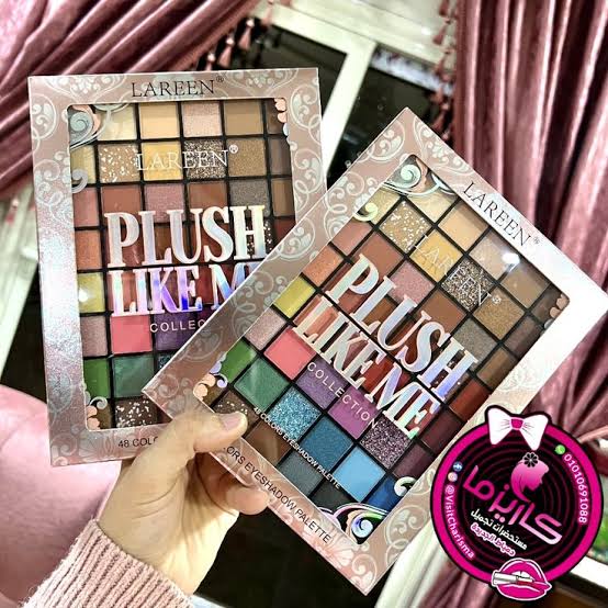 LAREEN 48 EYESHADOW PALETTE View 2