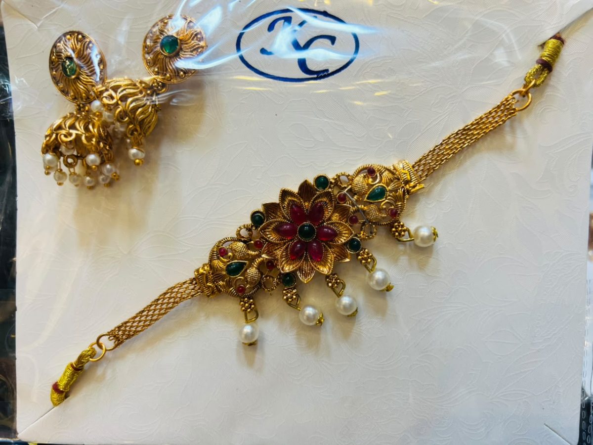 NECKLACE  /KC150 - Rasmika Fancy
