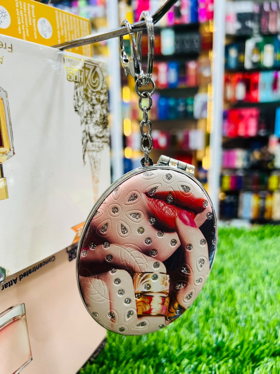 MIRROR KEY CHAIN  70/120P View 6