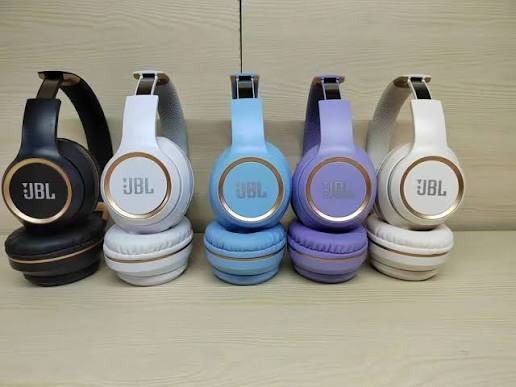 JBL TUNE M8BT View 2
