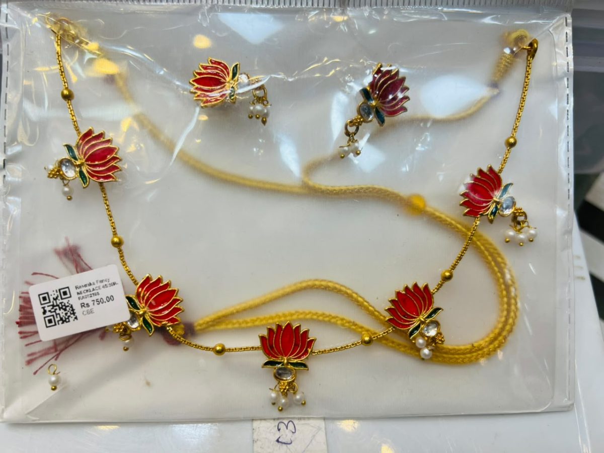 NECKLACE 65/36P - Rasmika Fancy