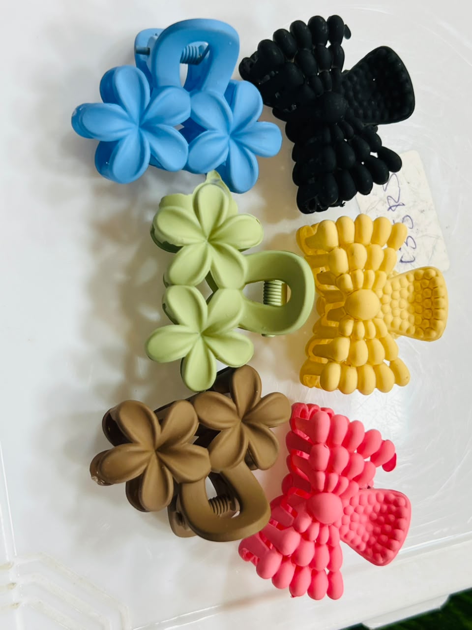 HAIR CLIP 35/72P - Rasmika Fancy