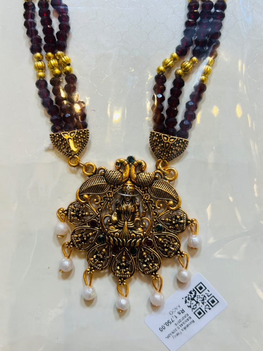 NECKLACE  X3 View 5