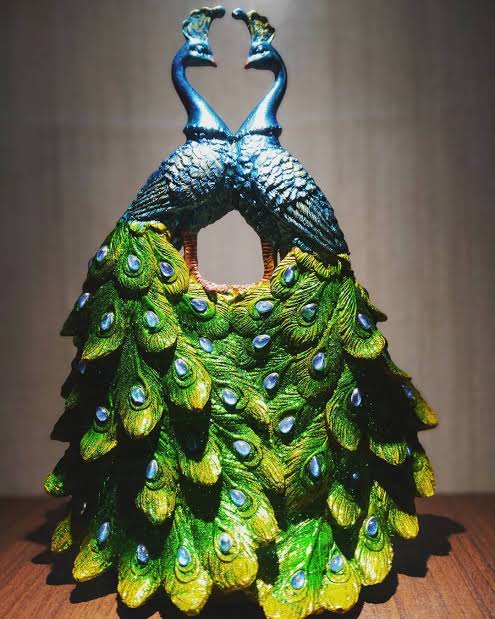 PEACOCK C View 4