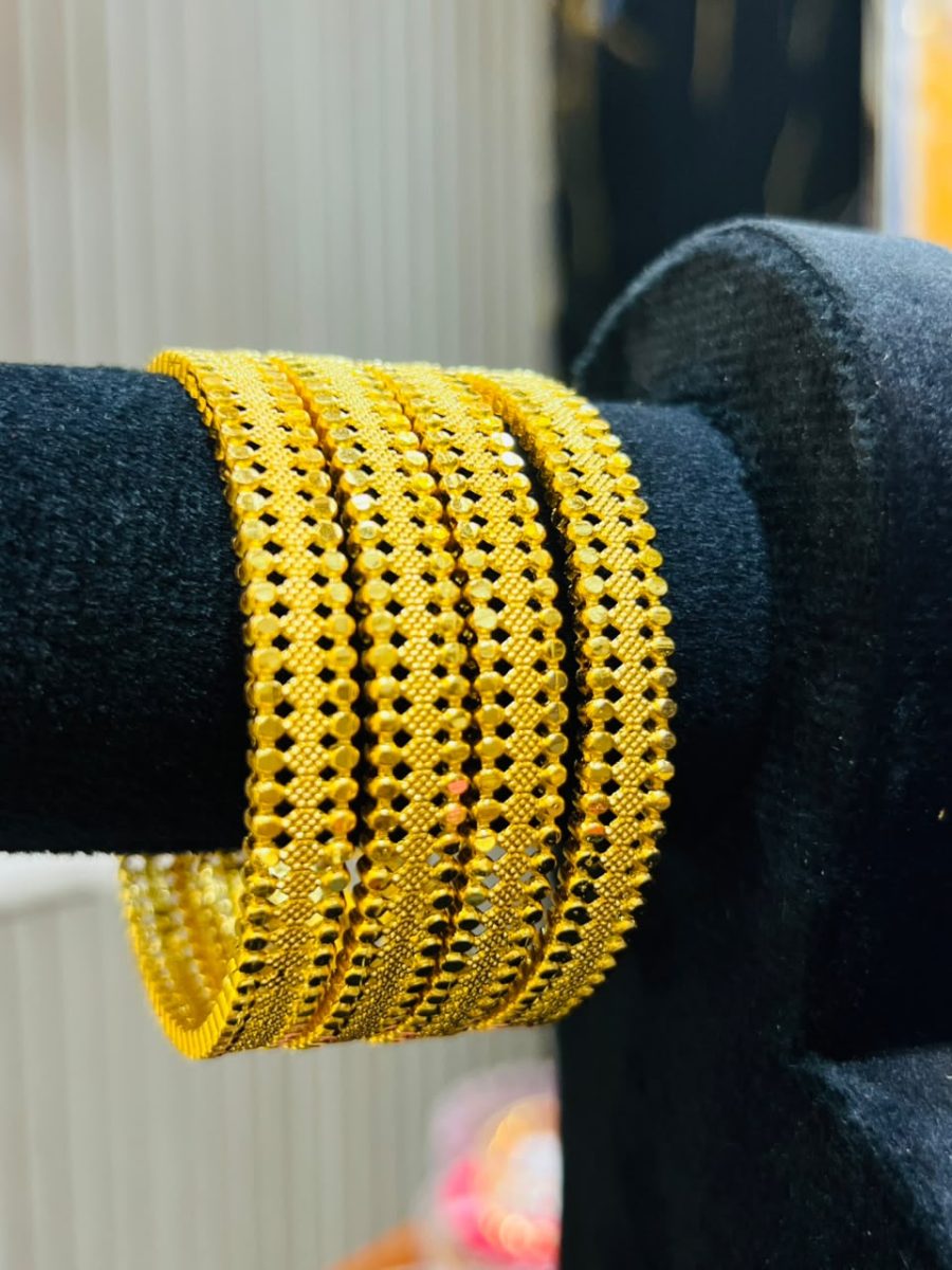 HEAVY DESIGN BANGLES View 4