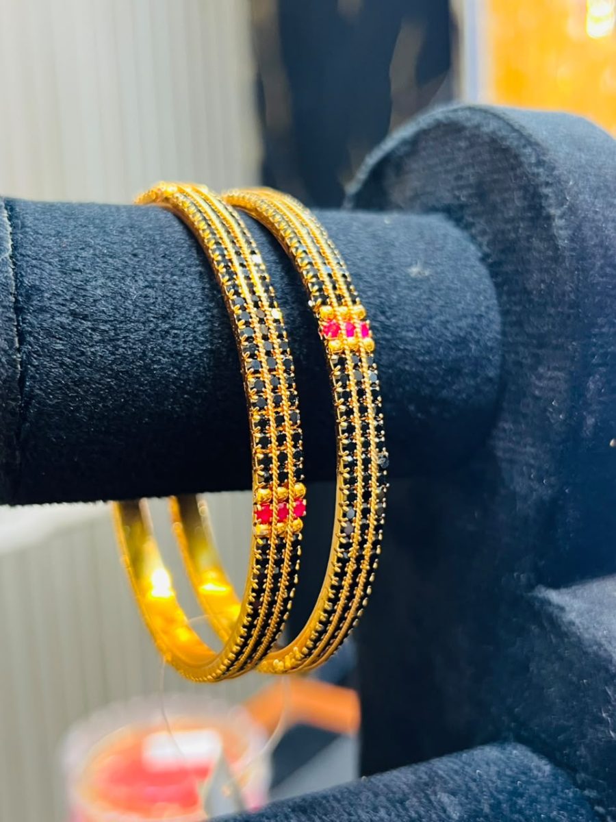 BLACK & GOLD BANGLES - Rasmika Fancy