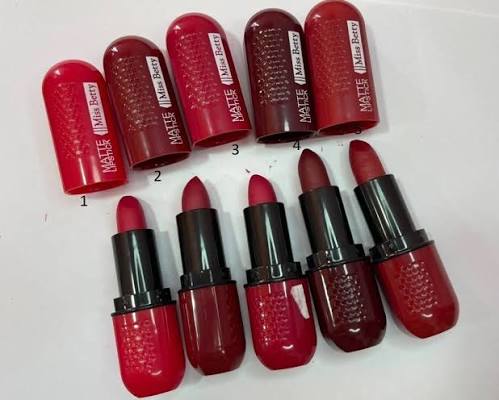 MISS BEAUTY LIPSTICK View 3
