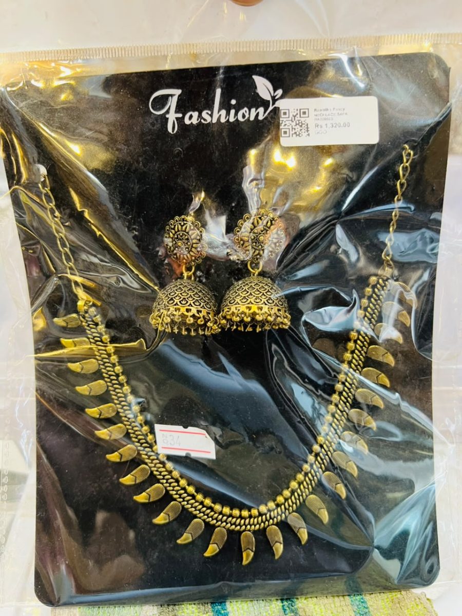 NECKLACE SAFRAZ 34 - Rasmika Fancy